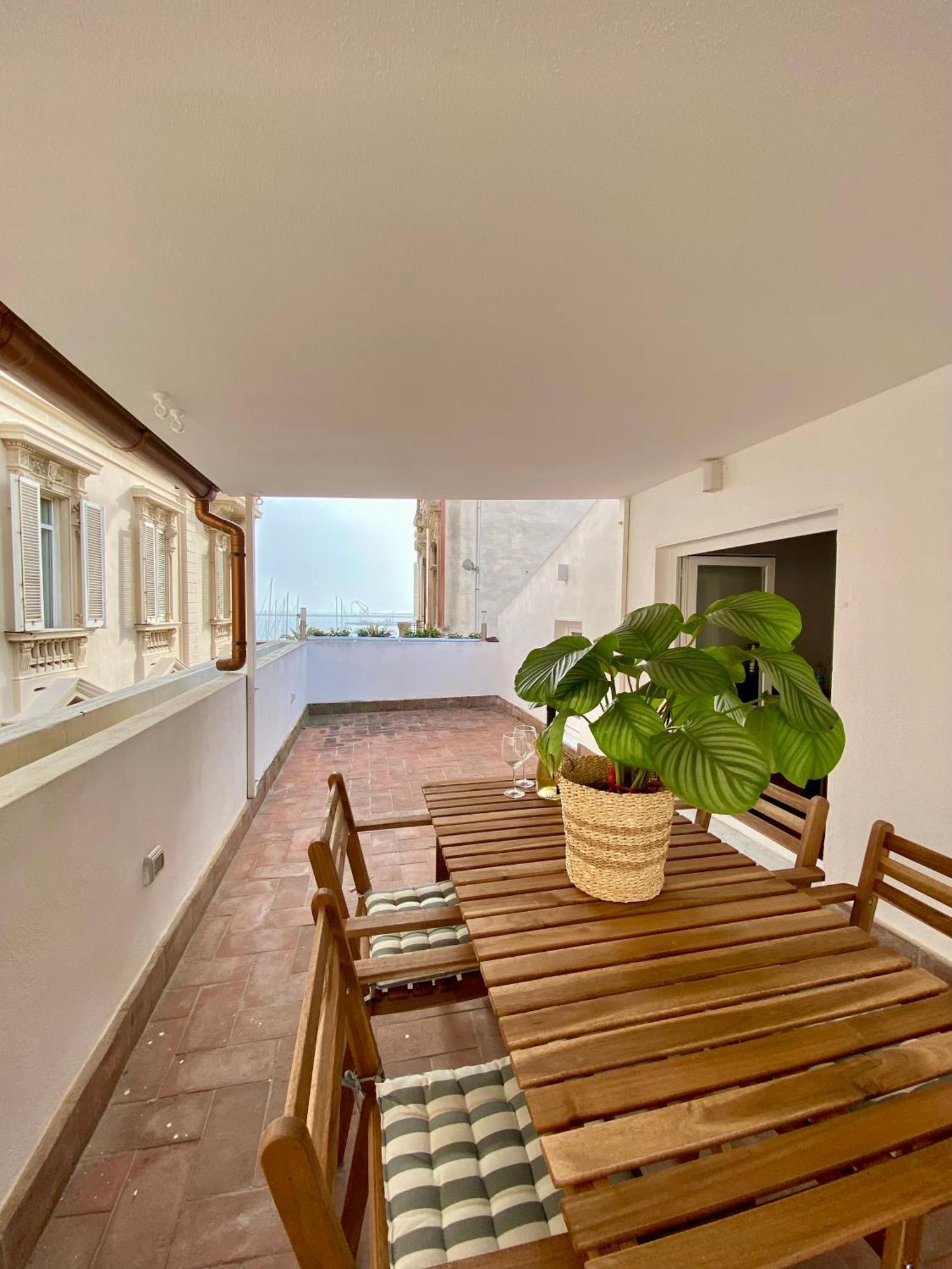 Vicomillesuites Cagliari Exterior foto