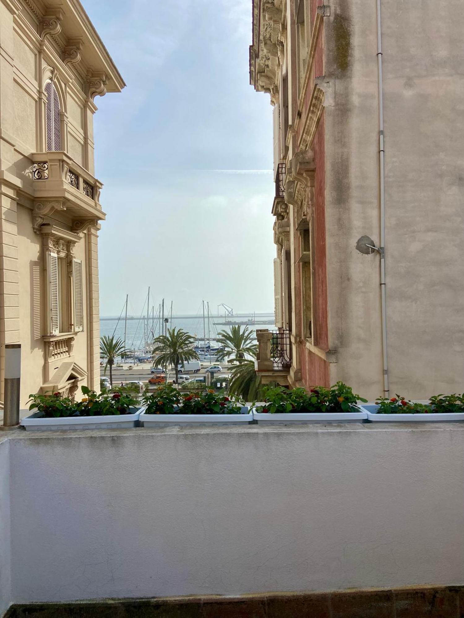 Vicomillesuites Cagliari Exterior foto